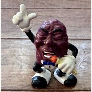 Kids Toy: California Raisins Hardees 1987 Fast Food Premium Purple Raisin Figure